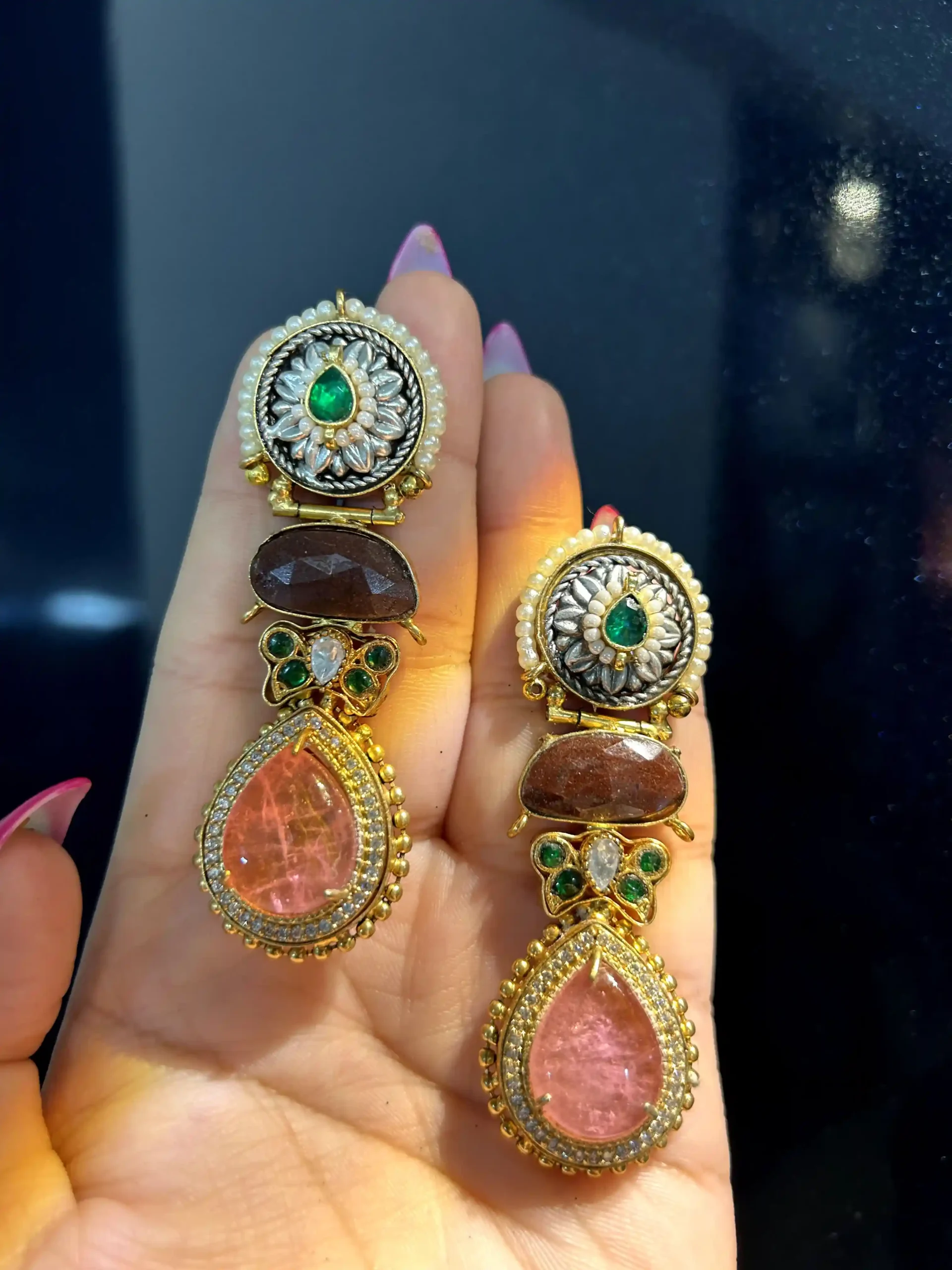 Samaira Pink