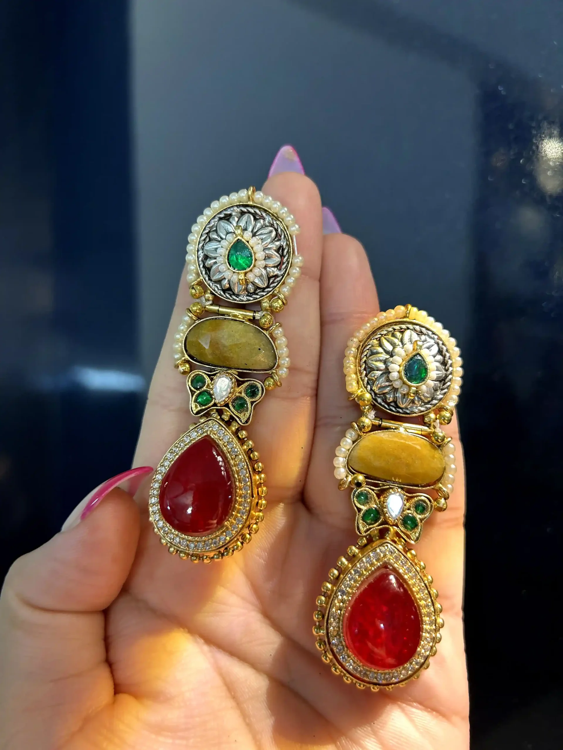 Samaira Red